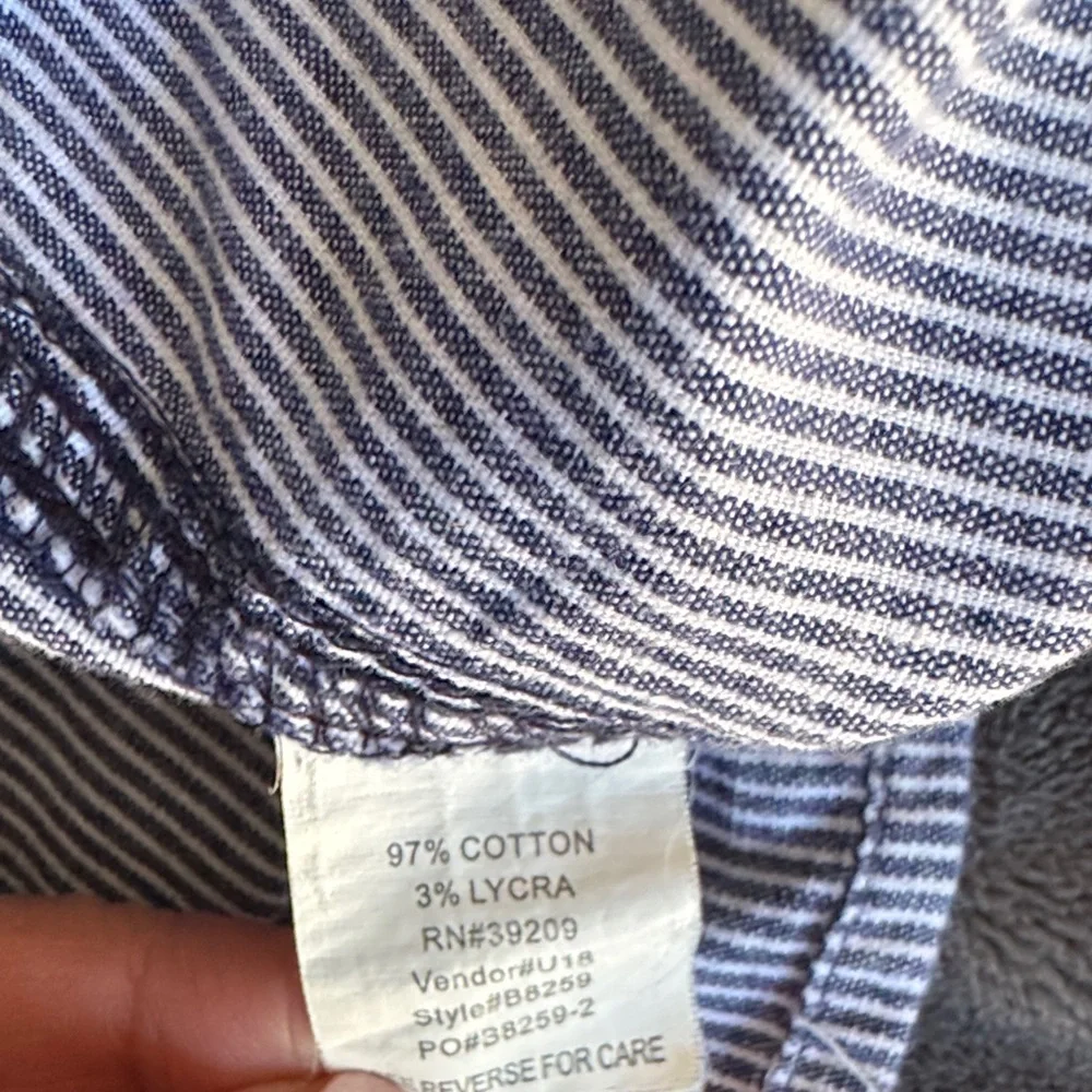 Blue and White Striped Men's Shirt - Picture 4 of 6